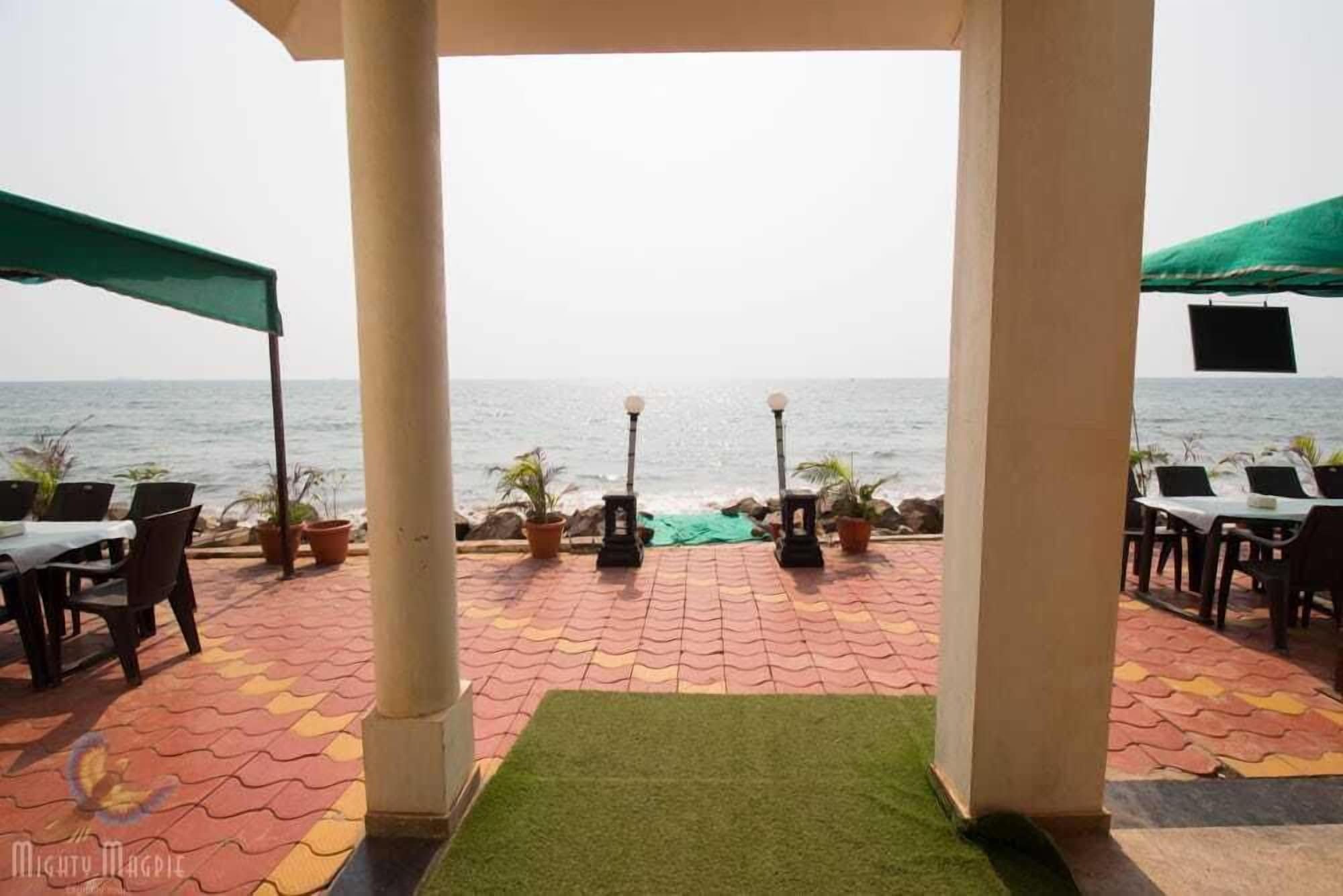 2 Star Hotels