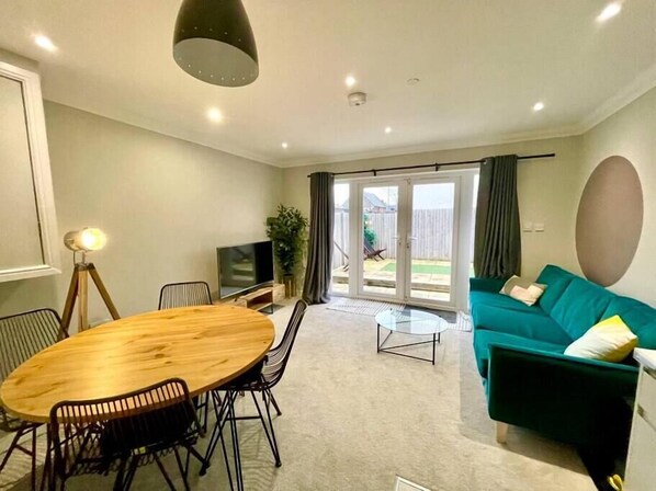 تلفزيون ذكي