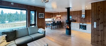 Cozy home in Sjusjøen with kitchen