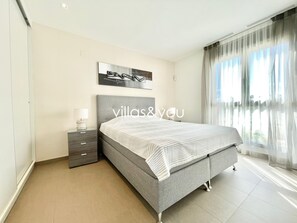 3 bedrooms, free WiFi, bed sheets