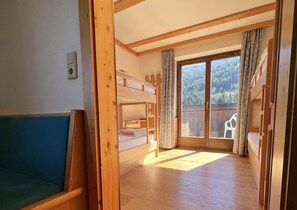 Apartment | In-room safe, free WiFi - GMS Holidays (Sankt Michael im Lungau)