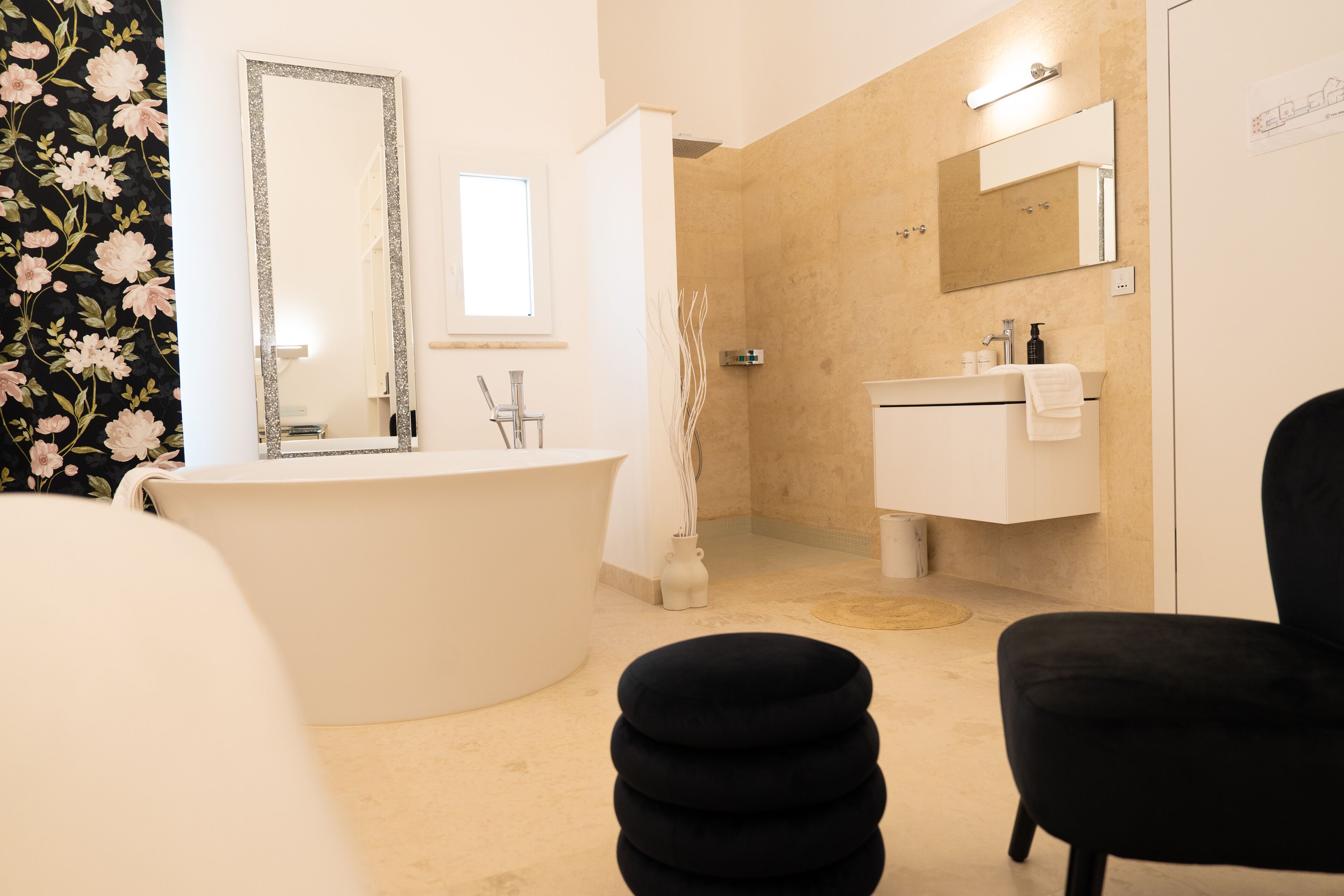Photo - The White Knight Premium Boutique Hotel