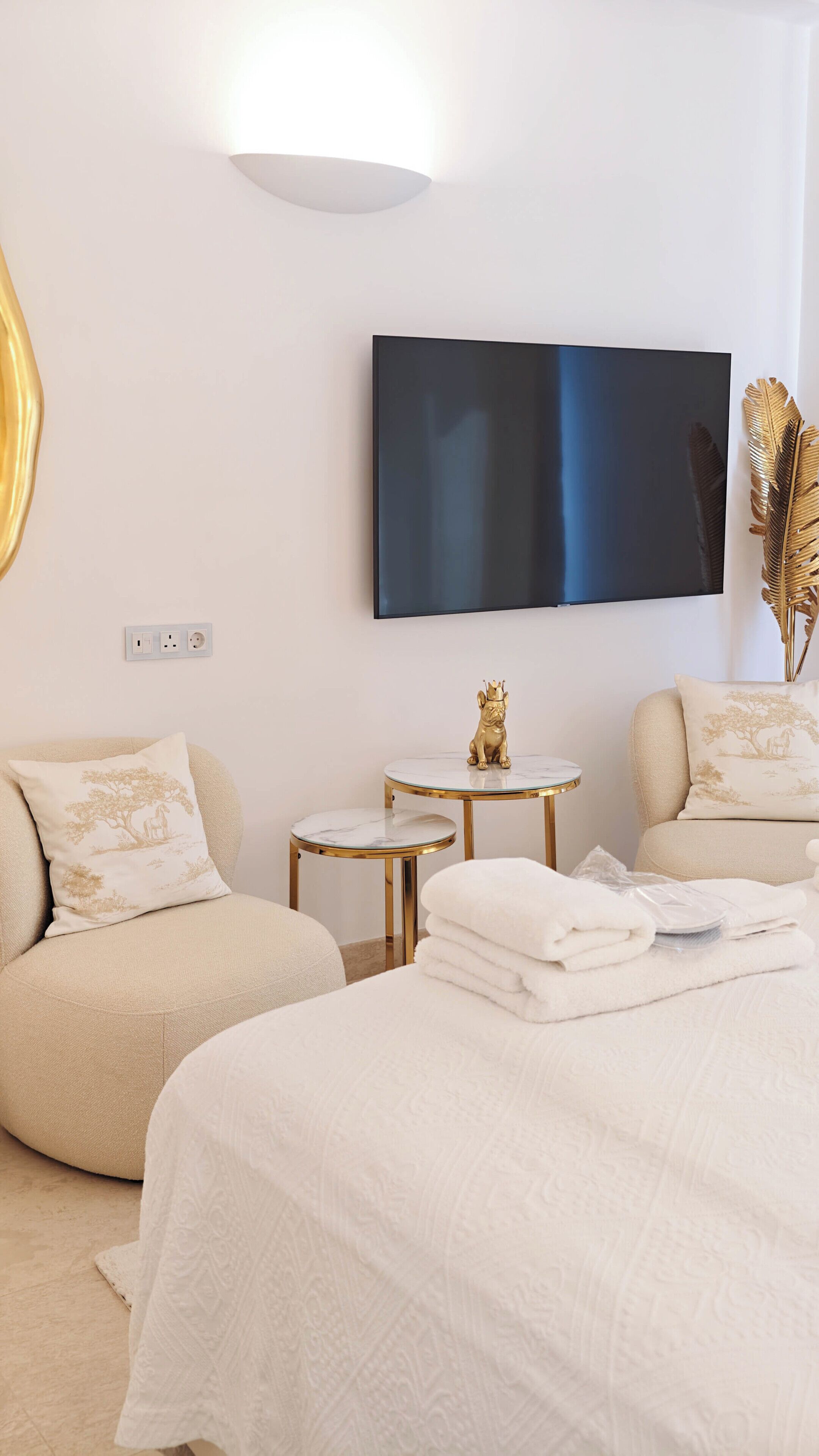 Photo - The White Knight Premium Boutique Hotel