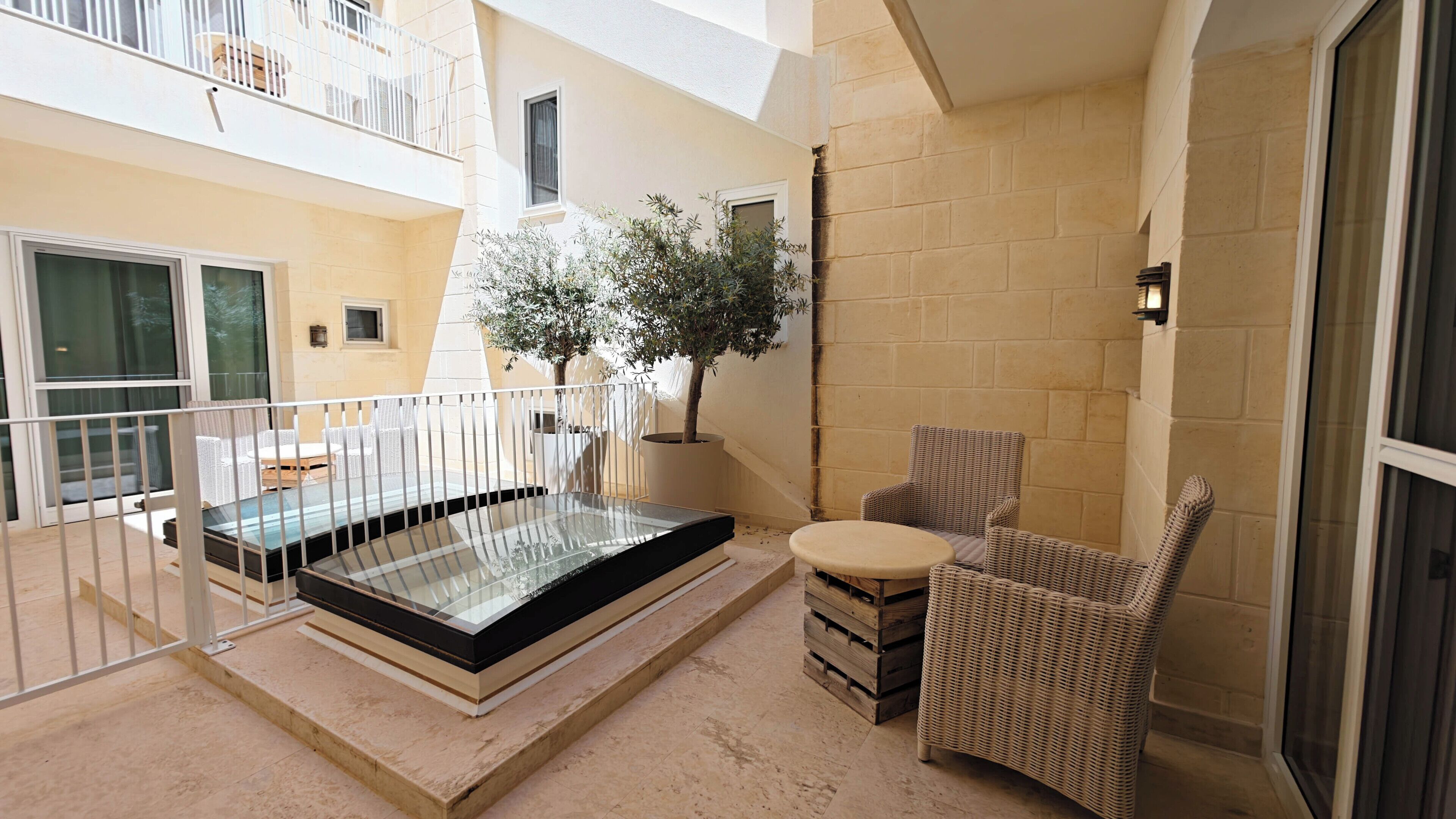 Photo - The White Knight Premium Boutique Hotel