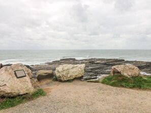 Beach nearby - Old Field House (Templetown)