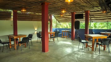 Coin salon dans le hall