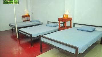In-room safe, iron/ironing board, free WiFi, bed sheets