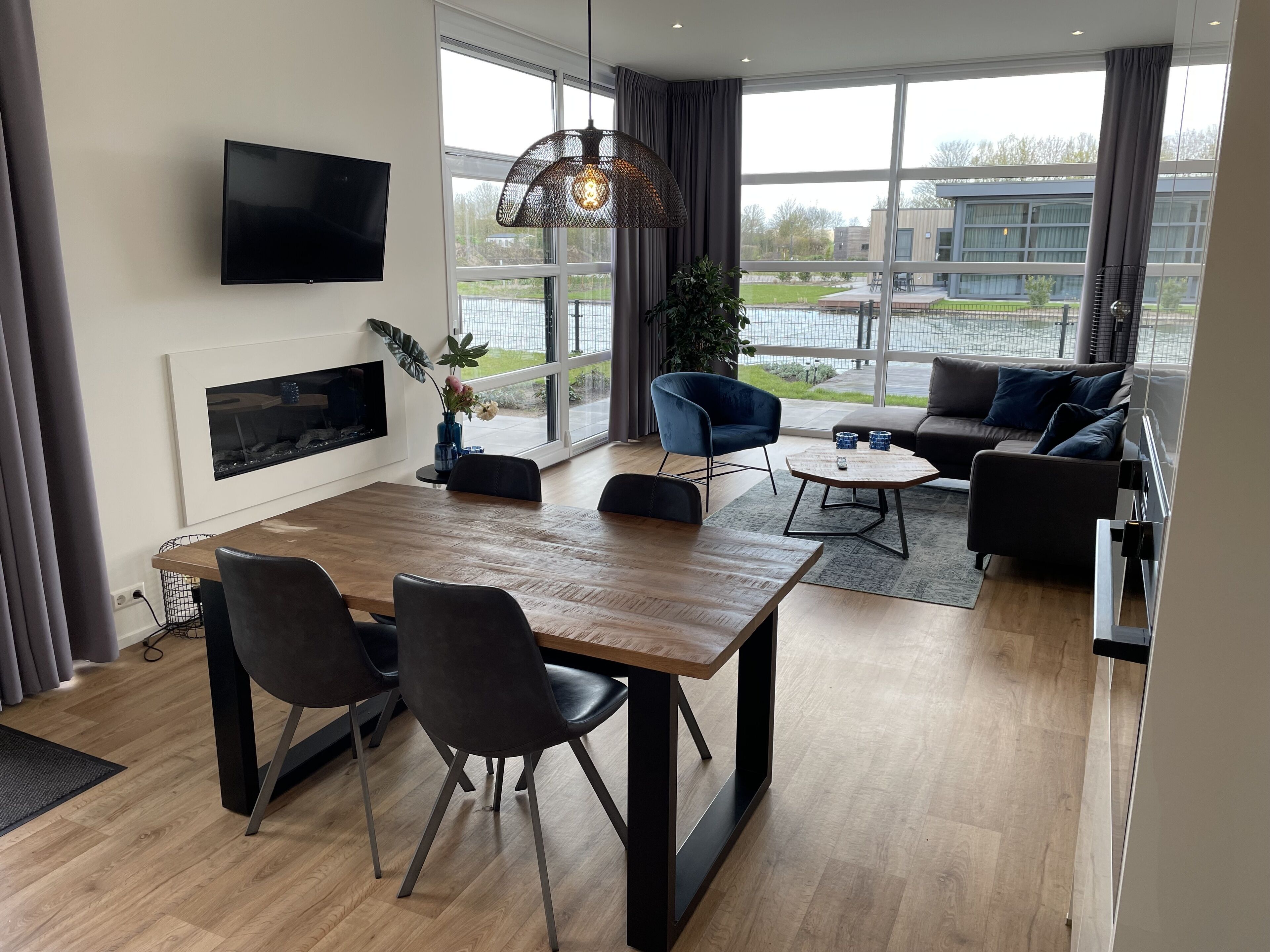 Top-modernes Chalet 'Aan Het Water' Mit Großem Garten An Der Ijssel - Doesburg