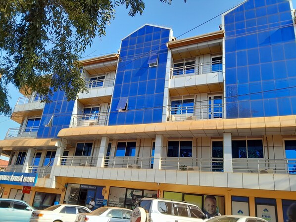 Framhlið gististaðar