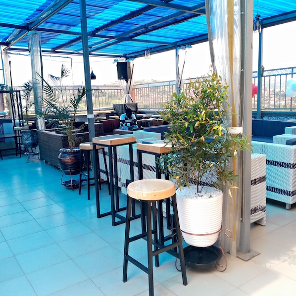 Bar (en el alojamiento)