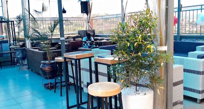 JB suites and lounge