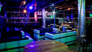 Bar (in der Unterkunft)