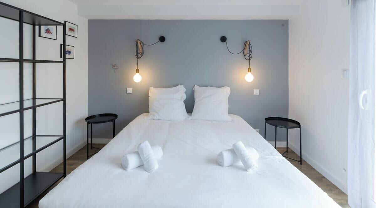 4 chambres, fer et planche à repasser, lit parapluie, Wi-Fi gratuit