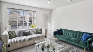 House, Multiple Beds | Living area - Town Centre 2-bed House in Canterbury (Canterbury)