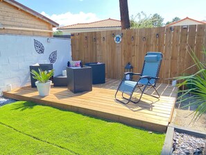 Terrace/patio - Villa La Sapotille 4 Tout Confort Avec Piscine Prés de Tout Commodité à Mimizan (Mimizan)