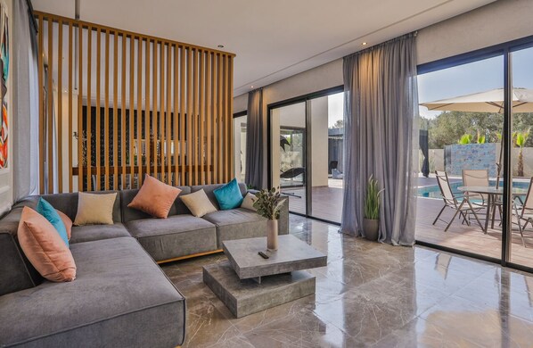 Living area - Glamorous luxury 4suits villa in Marrakesh-15 min from the center  (marrakesh)