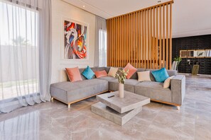 Living area - Glamorous luxury 4suits villa in Marrakesh-15 min from the center  (marrakesh)