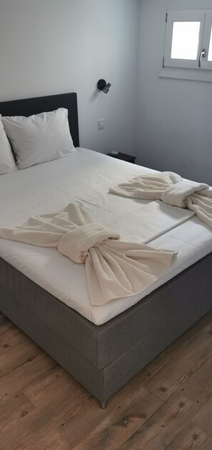 2 Schlafzimmer, Bügeleisen/Bügelbrett, WLAN, Bettwäsche