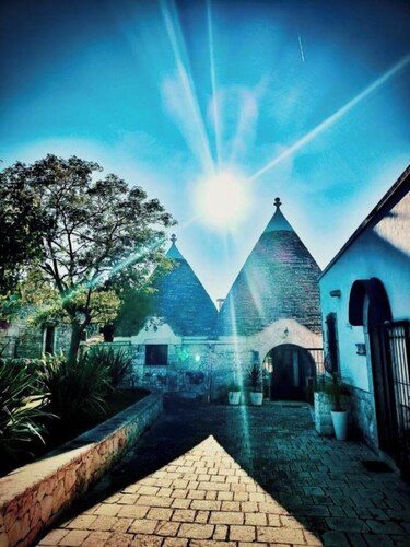 TRULLI ALLEGRETTI: your vacation in the heart of Puglia