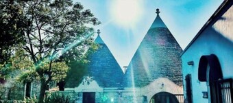 TRULLI ALLEGRETTI: your vacation in the heart of Puglia