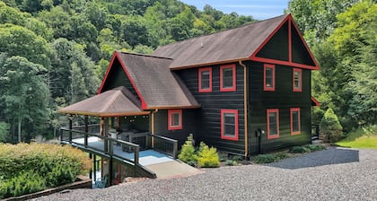 Discover Moonshine River-a river front 4-bedroom cabin perfect for 8 guests!