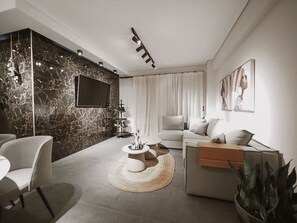 Living area - Lounge apartment 100 sqm luxury apartment in the center of Trikala with parking (Trikala)