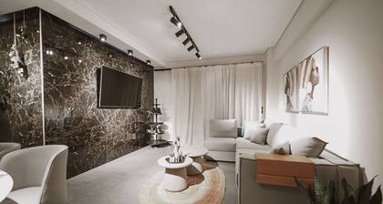 Lounge apartment 100 sqm luxury apartment in the center of Trikala with parking
