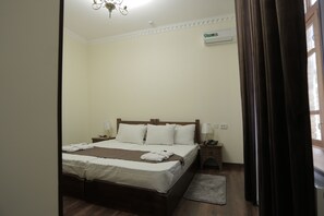 Economy Double Room | Individually furnished, desk, laptop workspace, soundproofing - Imperial Palace (Bukhara)