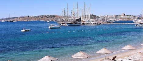 Am Strand, kostenloser Shuttle zum Strand