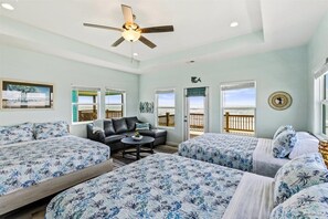 5 bedrooms, desk, free WiFi, bed sheets - Beachfront | Ocean Views, Bar & Entertainment Area (Gilchrist)