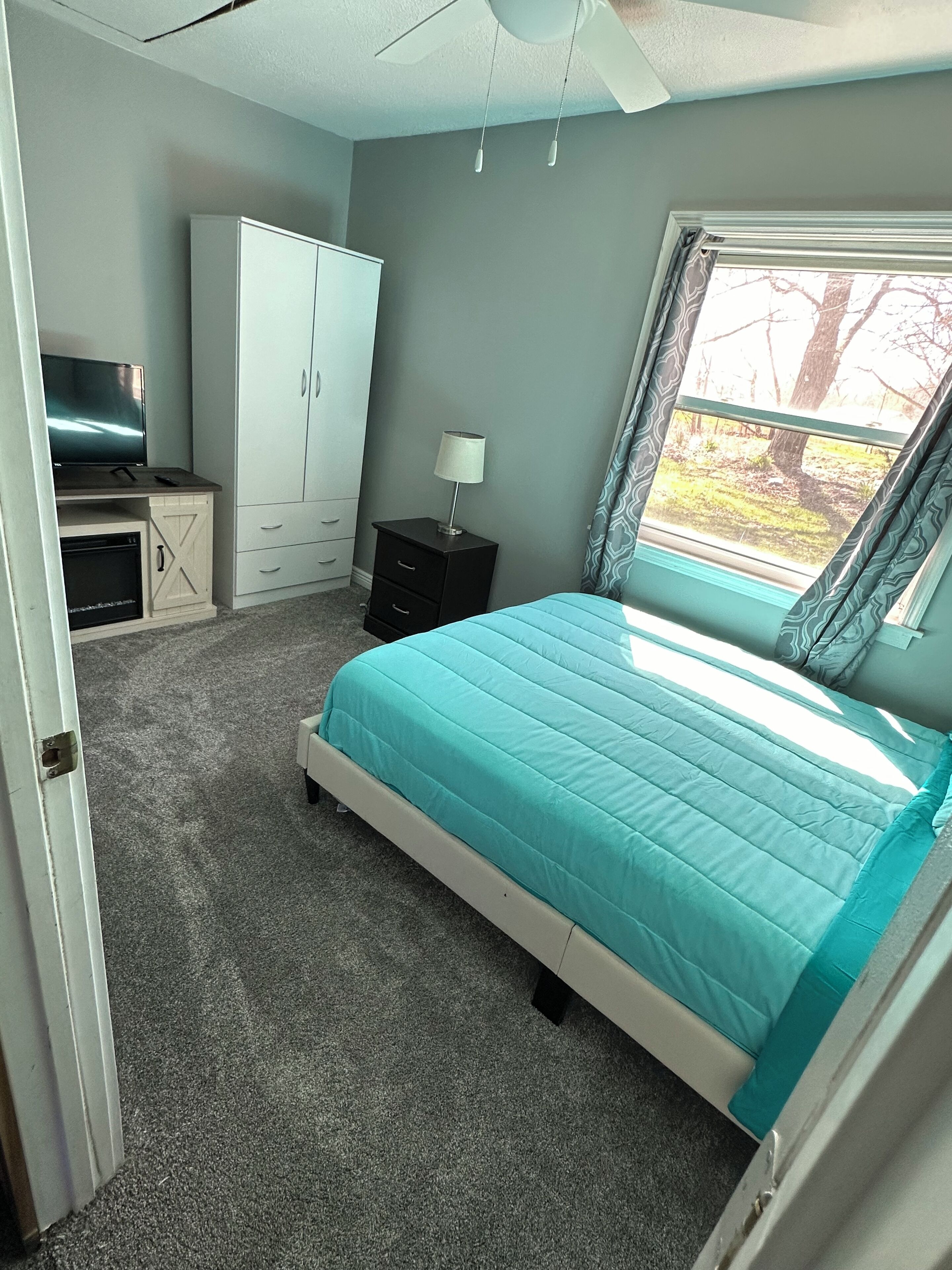 3 Schlafzimmer, Schreibtisch, kostenloses WLAN, Bettwäsche