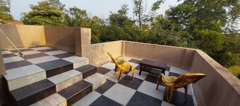 Spacious 3bhk Bungalow with Party Terrace, Porch seating and Clubhouse