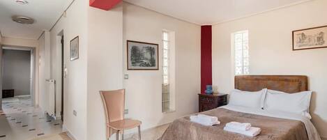 Cottage | 1 bedroom, desk, soundproofing, free WiFi