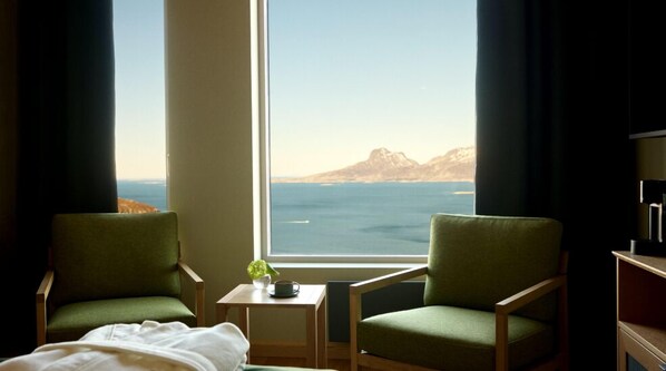 Superior Twin Room, Ocean View