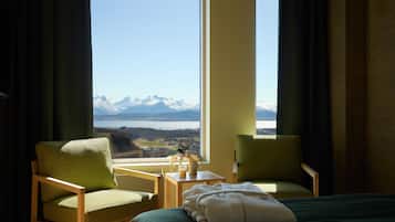 Standaard kamer, uitzicht op bergen | Een minibar, gratis wifi, beddengoed