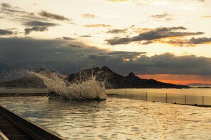 Alberca al aire libre 