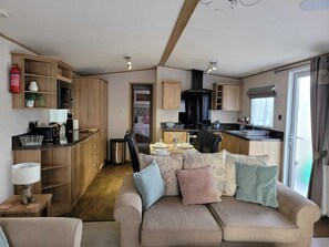 Chalet | Living area | Fireplace