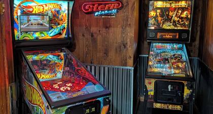 Former bar with games, multiple kitchens, 5 bedrooms, sleeps 14.