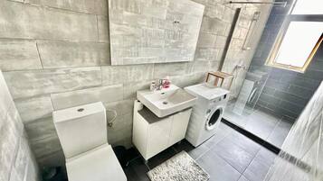 Hair dryer, towels