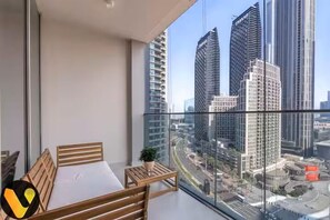 Elite Apartment | Balcony