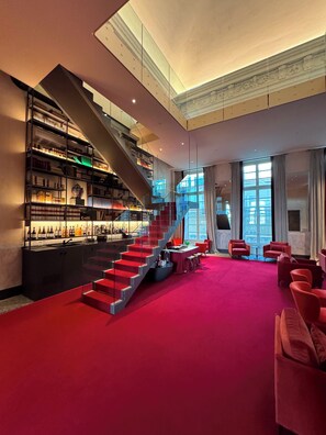 Lobby lounge - Palazzo Durazzo Suites (Genoa)