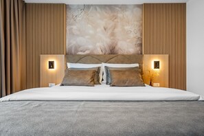 4 slaapkamers, een strijkplank/strijkijzer, wifi, beddengoed