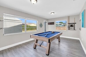 Spielezimmer