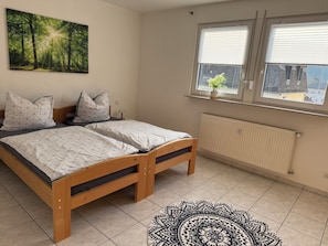 2 bedrooms, iron/ironing board, travel cot, free WiFi - Modern vacation apartment in the climatic health resort of Irrel, suitable for families and hikers   (Irrel)