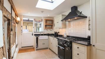 Fridge, dishwasher, electric kettle, toaster