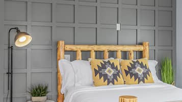 1 bedroom, travel crib, free WiFi, bed sheets