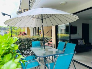 Outdoor dining - Vacaciones Eje Cafetero Parque del Café Piscinas (Tebaide)