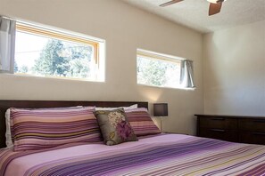 2 bedrooms, WiFi - Bluebird Day - Casa Sol (Bend)