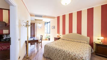 Dependance Lago Parziale suite | 1 bedroom, minibar, free WiFi, bed sheets