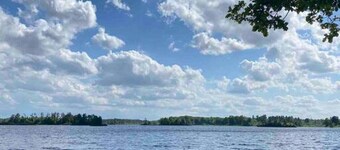Agunnaryd village holiday home - close to lake